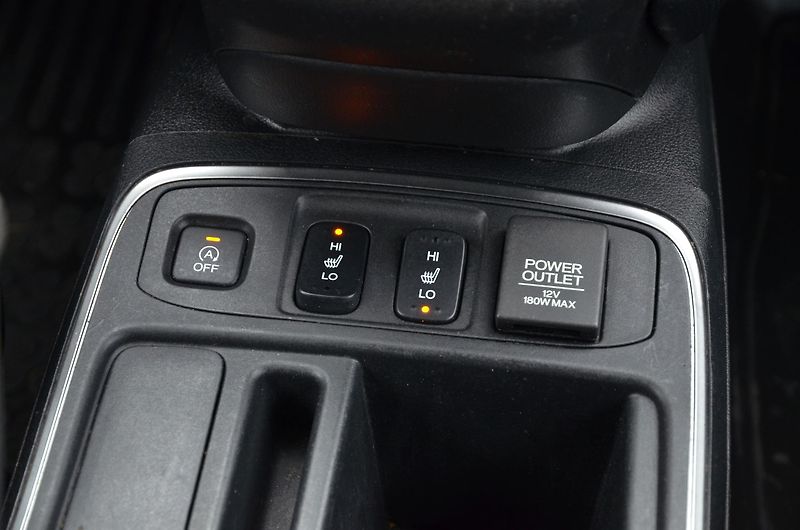 Honda CR-V (2017) 2.0i-VTEC 4x4 1.MAJ./ 88.700km - fotka 27 z 39