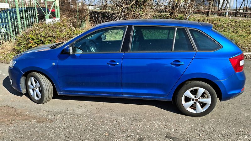 Škoda Rapid 1.2  77 kw servisní historie  - fotka 2 z 53