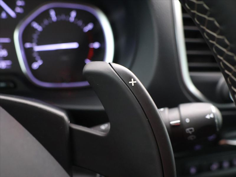 Toyota ProAce 2,0 D-4D 130KW VIP L2 CZ 1.MAJ - fotka 21 z 35