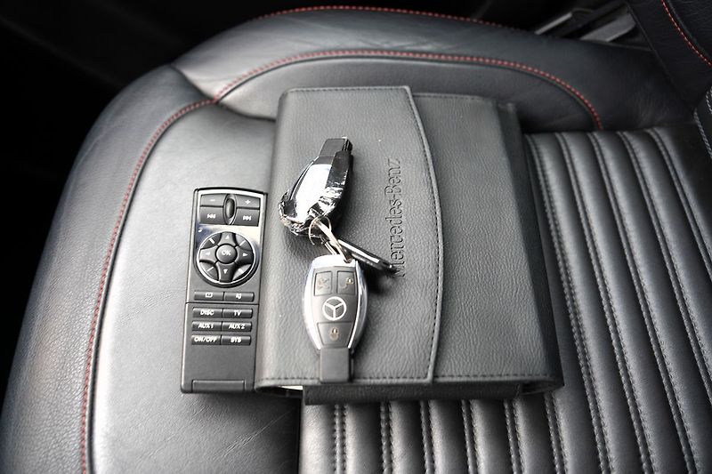Mercedes-Benz GLE 350d 4Matic AMG/260PS - fotka 45 z 45