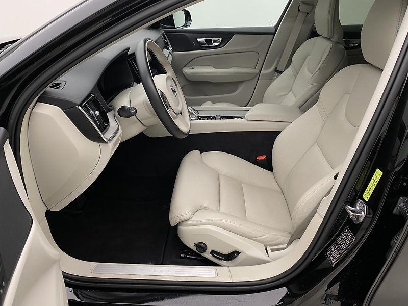 Volvo V60 B5 INSCRIPTION AUT CZ - fotka 3 z 42
