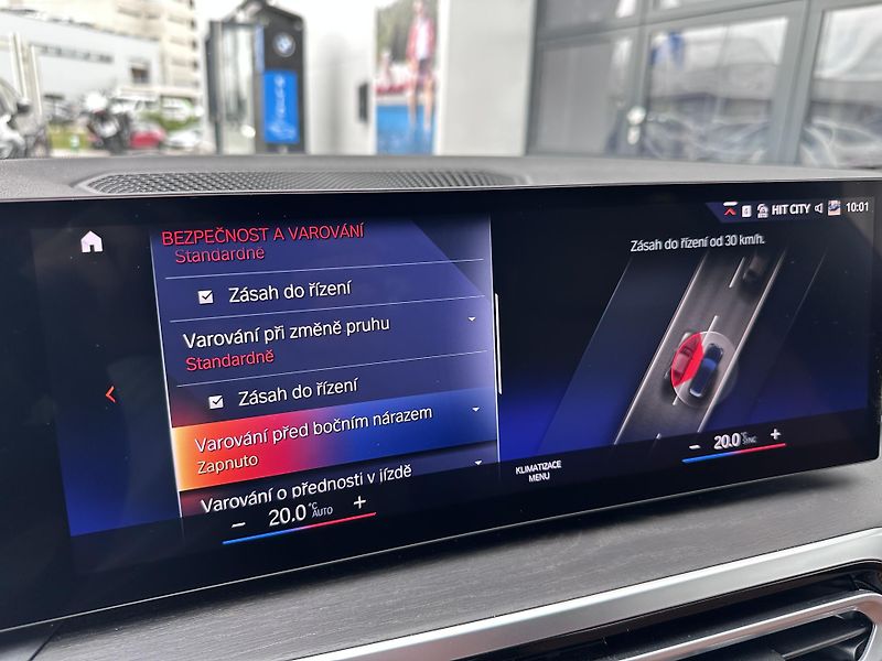 BMW Řada 3 320d xDrive M-Sport Touring - fotka 20 z 30