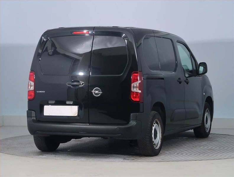 Opel Combo (2020) 1.5 CDTI, 3Místa, DPH - fotka 5 z 17