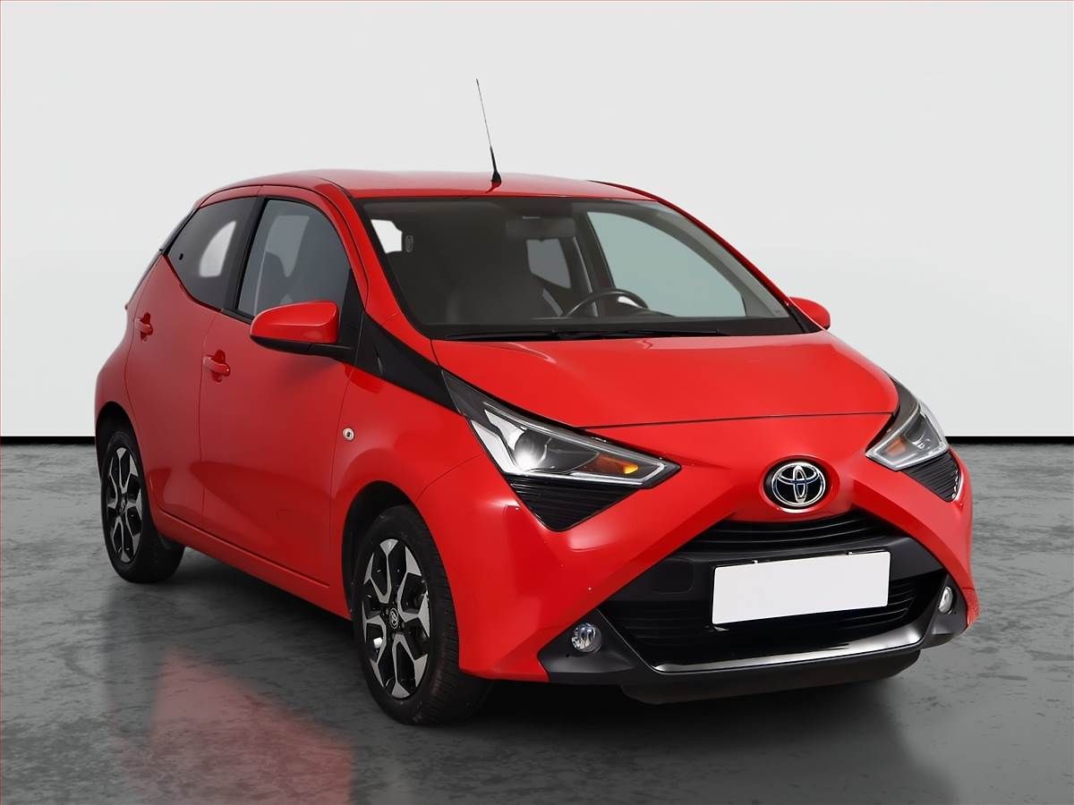 Toyota Aygo 1.0 VVT-i, ČR,1.maj
