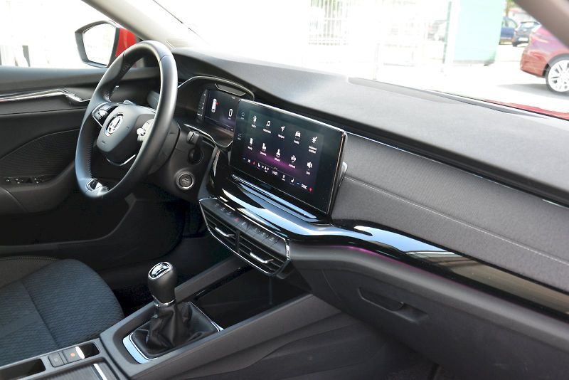 Škoda Octavia (2022) Combi 2.0 TDI 85 KW Style PLUS - fotka 15 z 26