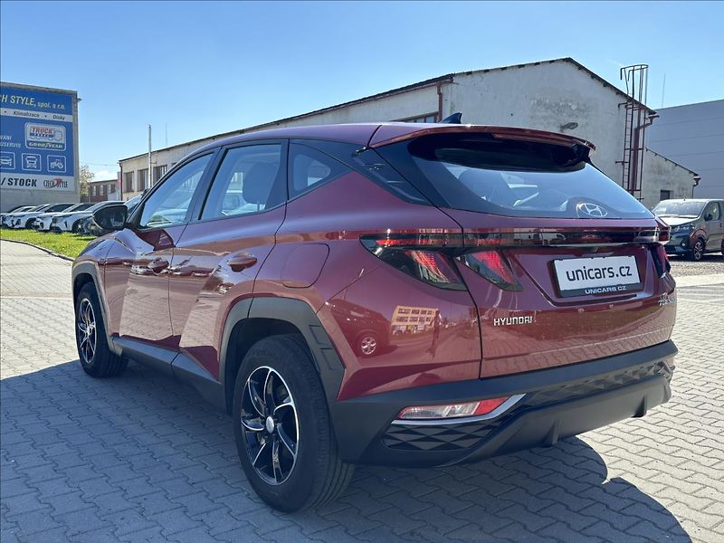 Hyundai Tucson 1,6 T-GDI - fotka 4 z 21