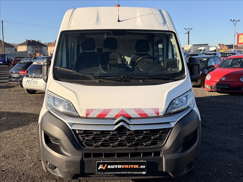 Citroën Jumper 2,2 HDI 121kW 6MÍST DPH - fotka 2 z 29