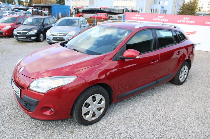 Renault Mégane (2011) 1,5DCI KLIMA EL.OKNA TEMPOMAT - fotka 3 z 16