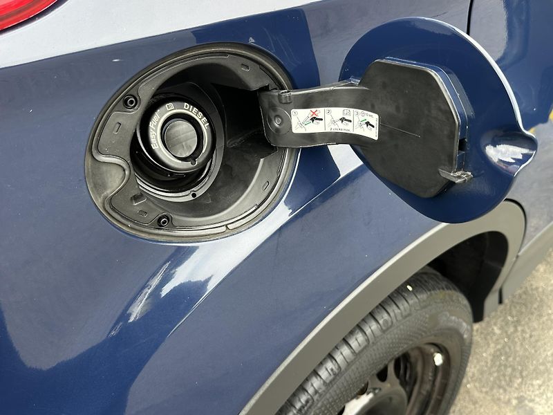Ford Kuga (2014) 2.0TDCI/103kW * ČR * 4x4  - fotka 28 z 33