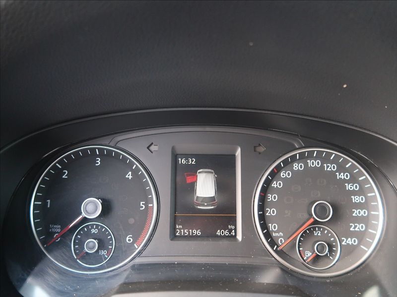 Volkswagen Sharan 2,0 TDi,110kW,7míst,tažné - fotka 11 z 32
