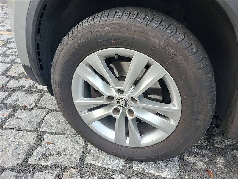 Škoda Kodiaq 2,0 TDI 4x4 AMBITION 1. maj- - fotka 21 z 24