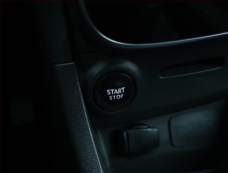 Renault Clio (2018) 0.9 TCe, ČR,1.maj, Serv.kniha - fotka 16 z 19