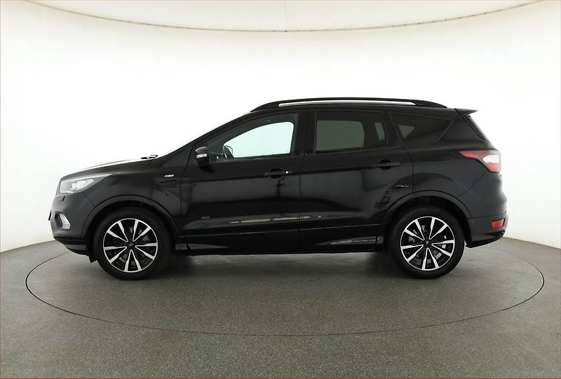 Ford Kuga (2017) 2.0 TDCi, 4X4, Kůže - fotka 3 z 20