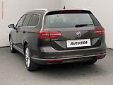 Volkswagen Passat (2018) 2.0 TDi, ČR, Highline, DSG - náhled 6