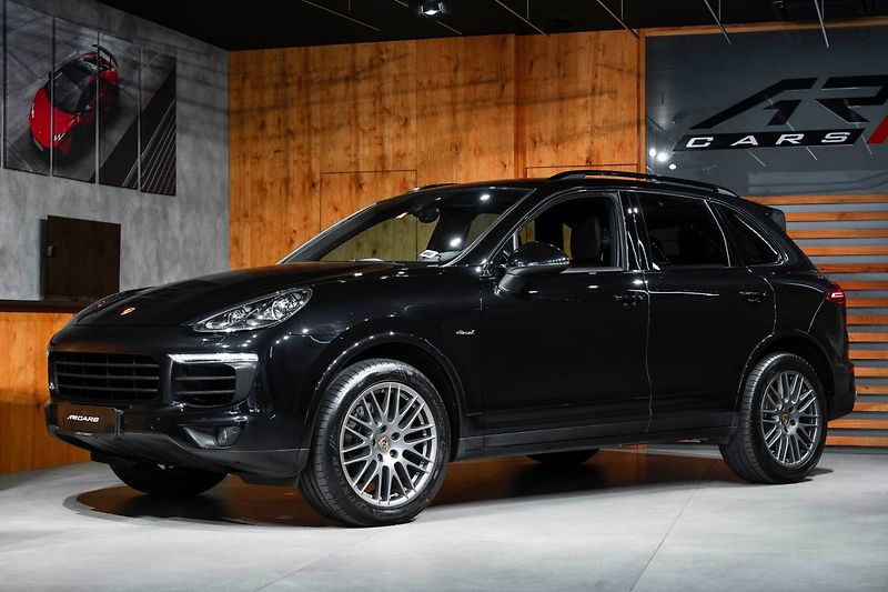 Porsche Cayenne Diesel Platinum - fotografie inzerátu