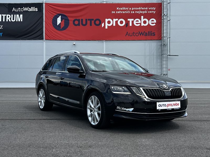 Škoda Octavia 1.4TSI 110kW LED Style Kůže TZ - fotka 2 z 21