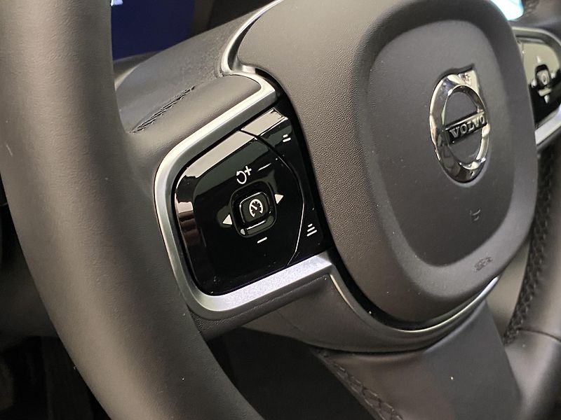Volvo V90 T6 AWD RECHARGE DARK PLUS AUT - fotka 20 z 62