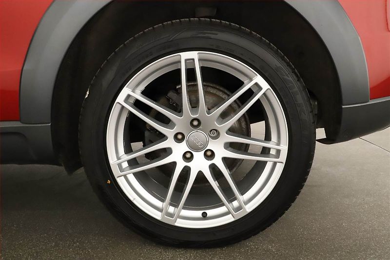 Audi Q5 (2011) 2.0 TDI, 4X4, Automat - fotka 19 z 19