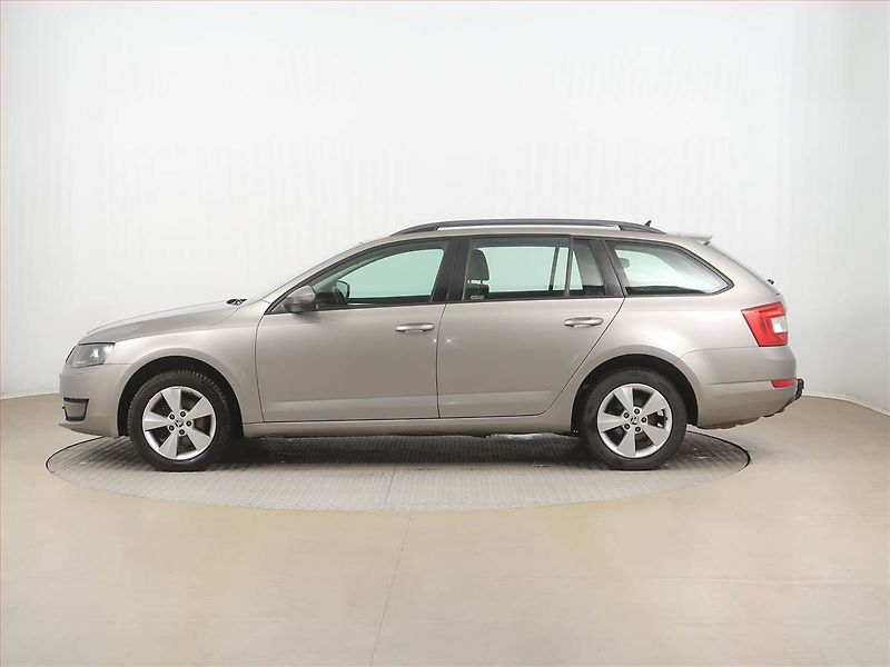 Škoda Octavia (2016) Style 2.0 TDI, 4X4, Navi - fotka 3 z 15