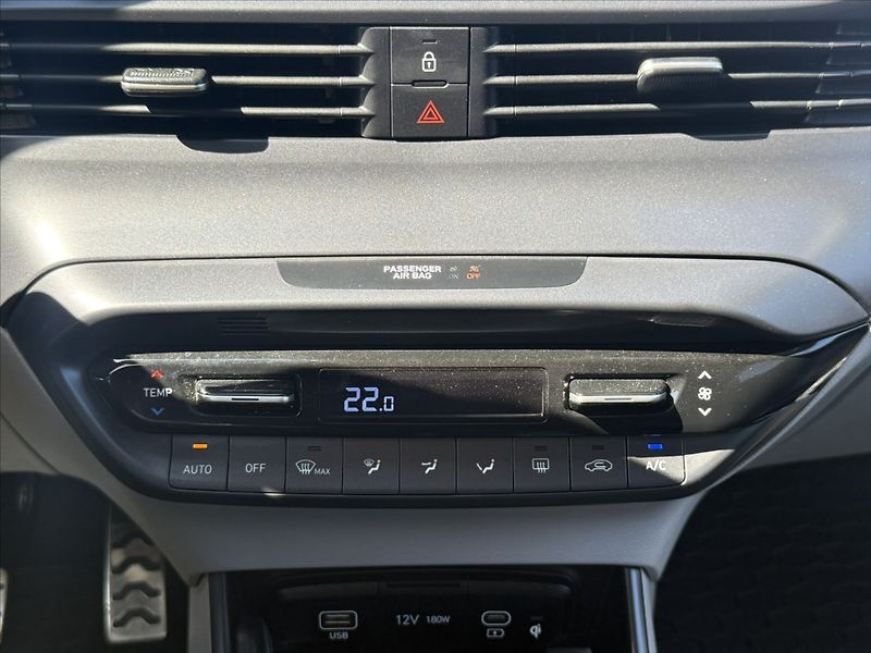 Hyundai Bayon 1,0 T-GDI 74kW Style - fotka 17 z 26