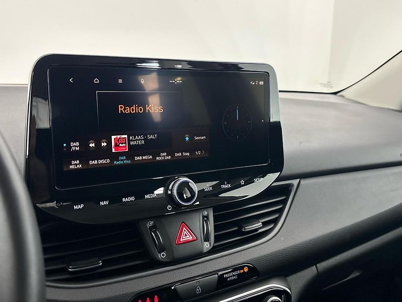 Hyundai i30 Smart DCT - fotka 12 z 26