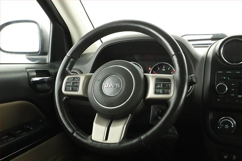 Jeep Compass (2013) 2.2 CRD, Tempomat - fotka 12 z 15