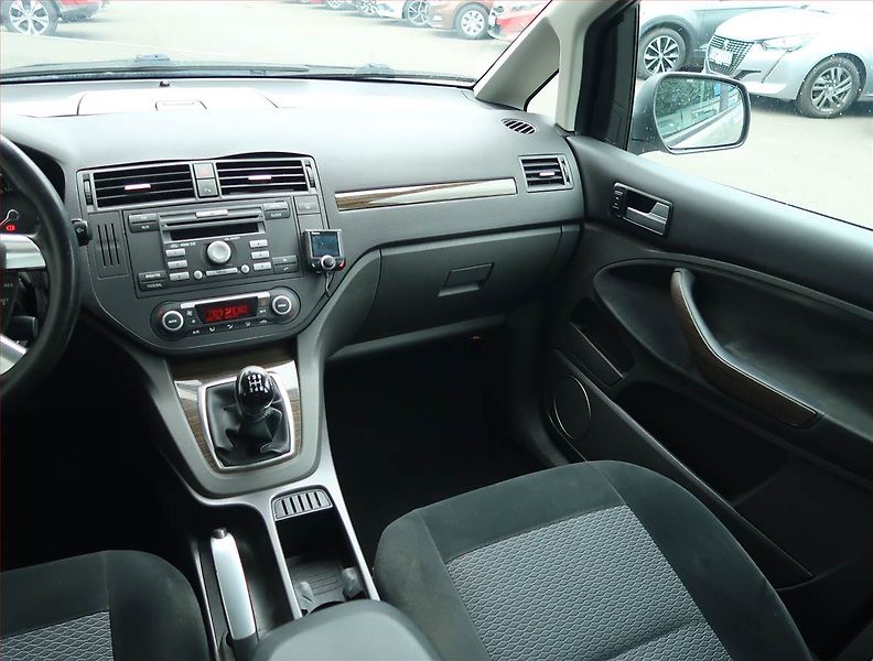 Ford C-MAX (2009) 1.6 TDCi, po STK, zamluveno - fotka 8 z 16