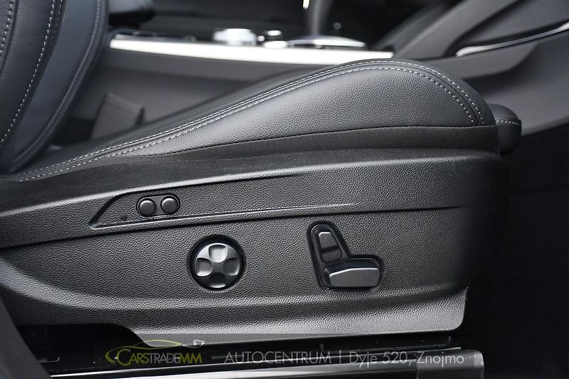 Alfa Romeo Stelvio 2,2D 154kW VELOCE AT8-Q4  - fotka 23 z 53