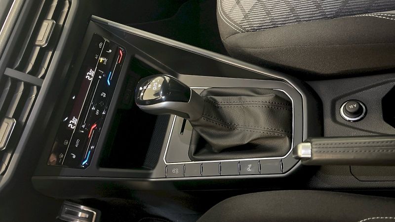 Volkswagen Taigo (2023) R-Line 1.5 TSI 110kW DSG - fotka 20 z 23