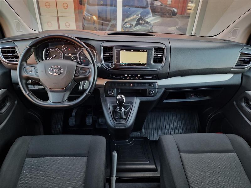 Toyota ProAce Verso 2.0 D-4d 106kw L2 Shuttle, ČR - fotka 27 z 50