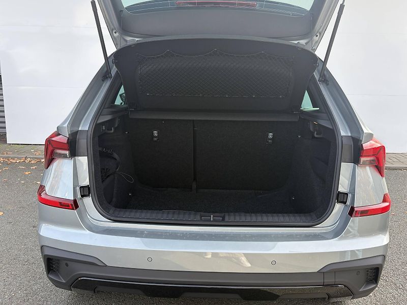 Škoda Kamiq (2026) Monte Carlo 7DSG 1,0TSI - fotka 24 z 24