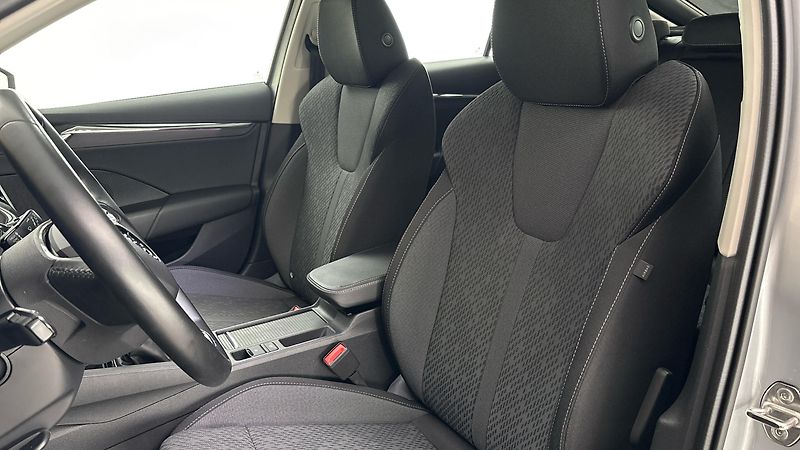 Škoda Octavia 1.0 TSI Style - fotka 15 z 26