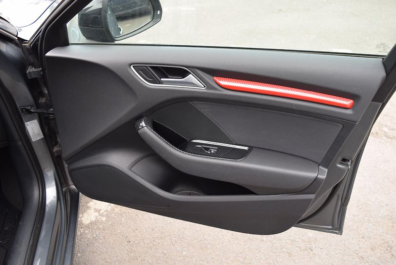 Audi A3 (2014) 1.2TSI 77kw AMBIENTE NAVI VÝHŘ - fotka 37 z 45