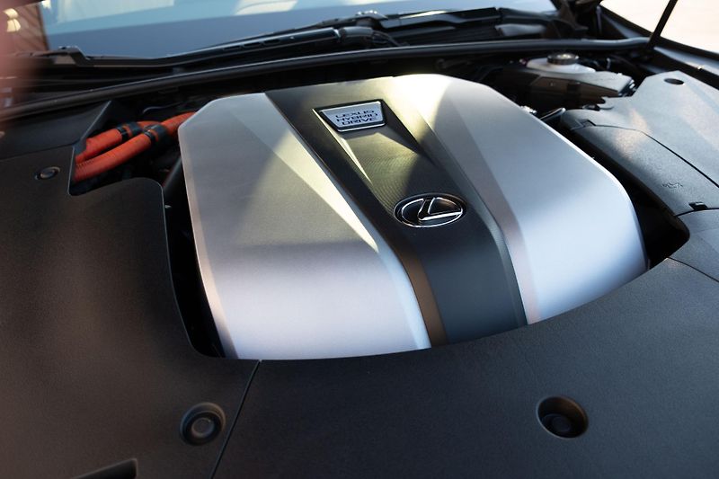 Lexus LS 500h (2022) Prestige, Mark Levinson, LED - fotka 22 z 22