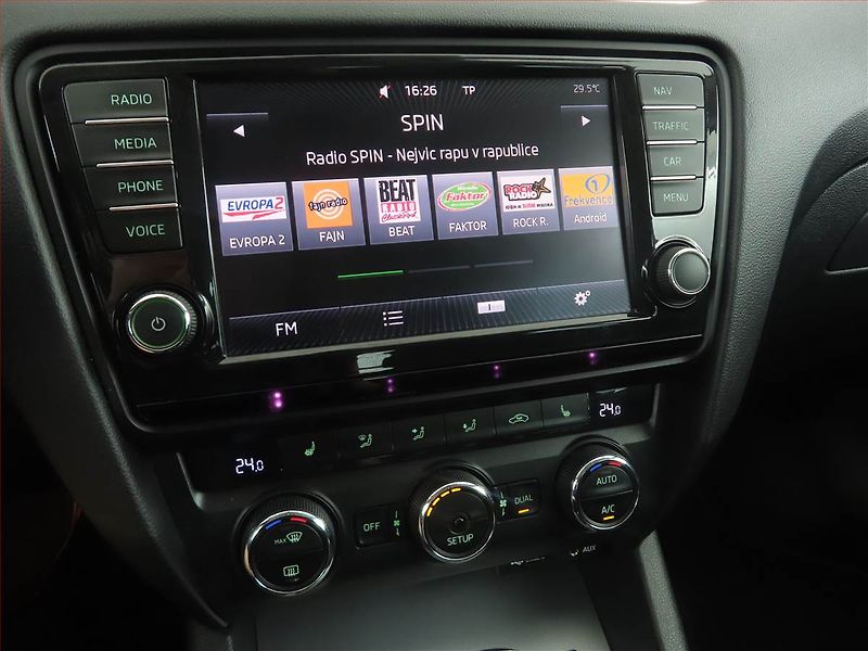 Škoda Octavia (2015) Style 2.0 TDI, Automat - fotka 12 z 15