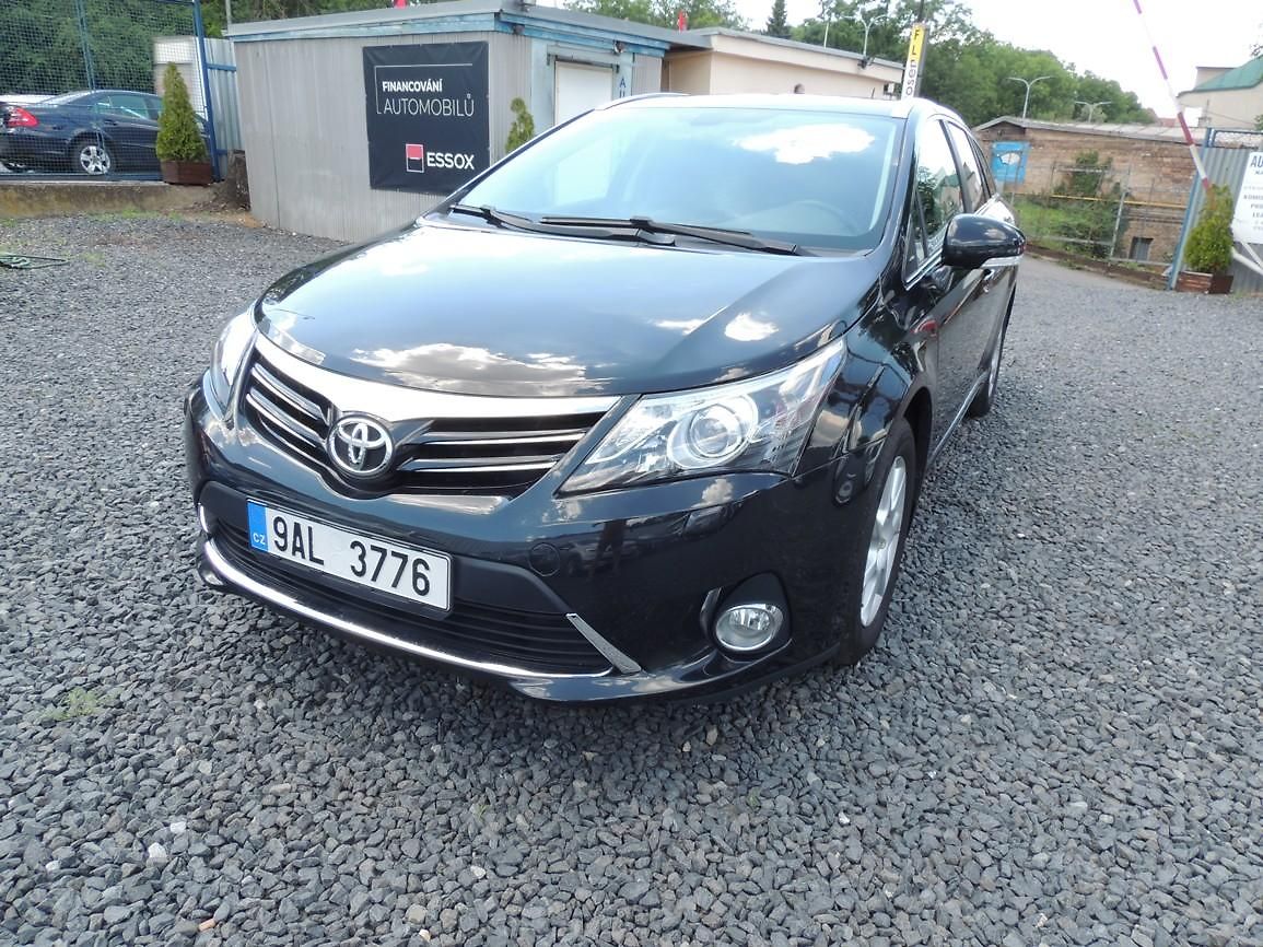 Toyota Avensis 1.8i,108kw,68000km
