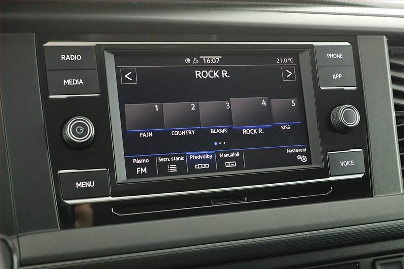 Volkswagen Caravelle (2022) Comfortline 2.0 TDI, ČR, DPH - fotka 9 z 19