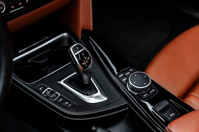 BMW Řada 4 - fotka 13 z 20