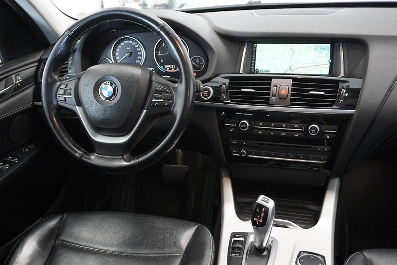 BMW X3 2.0d 110 kW SDRIVE AUTOMAT - fotka 22 z 29