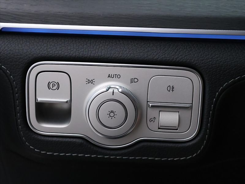 Mercedes-Benz GLE 2,0 350de 4M CZ AMG DPH - fotka 18 z 42