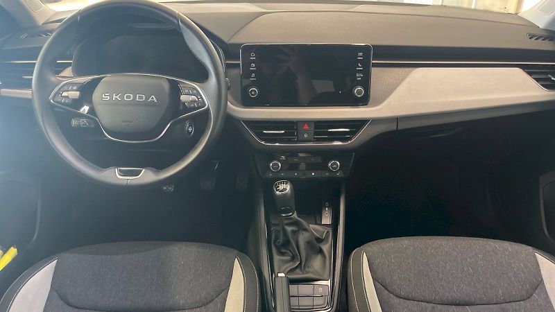 Škoda Scala (2025) Top Selection 1.5TSI 110kW - fotka 5 z 29