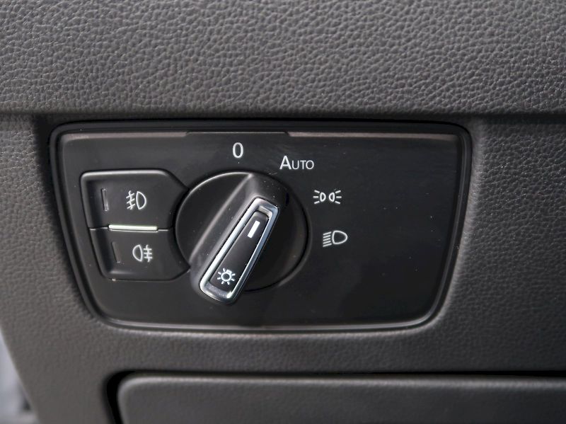 Volkswagen Passat (2022) ELEGANCE 2.0TDI EVO DSG - fotka 33 z 38