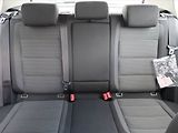 Volkswagen Golf (2011) 2.0 TDI, 4X4, Tempomat - náhled 10