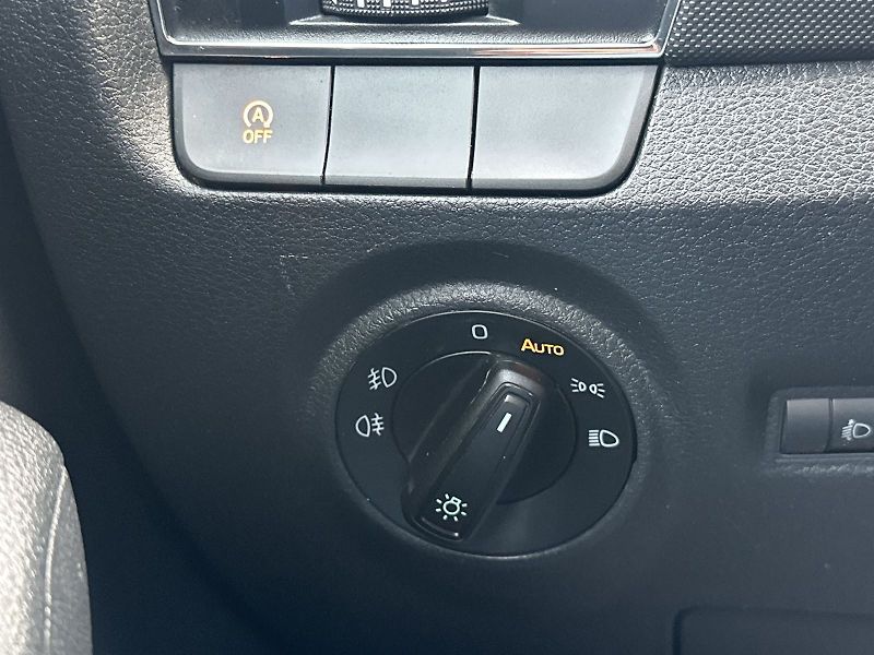 Škoda Fabia (2022) Combi 1.0 TSI Ambition TOP - fotka 16 z 27