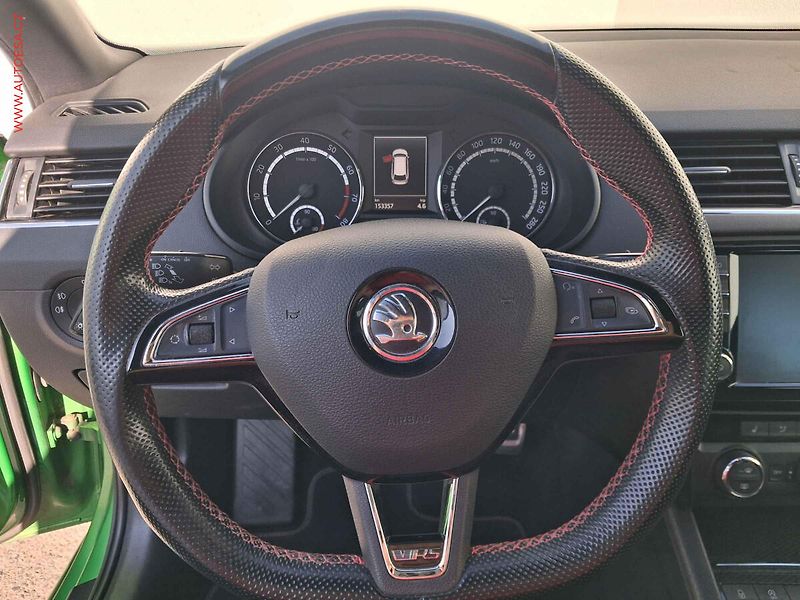 Škoda Octavia (2016) 2.0 TSi, RS, TZ, bixen, navi - fotka 13 z 18