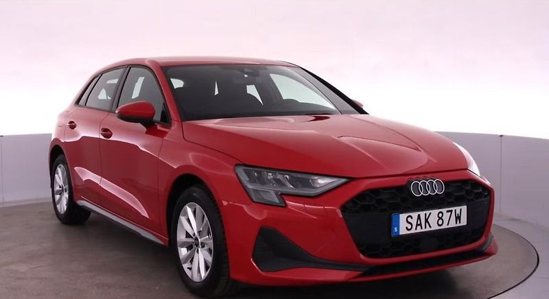 Audi A3 Sportback 35 TFSI Kamera  - fotka 2 z 9