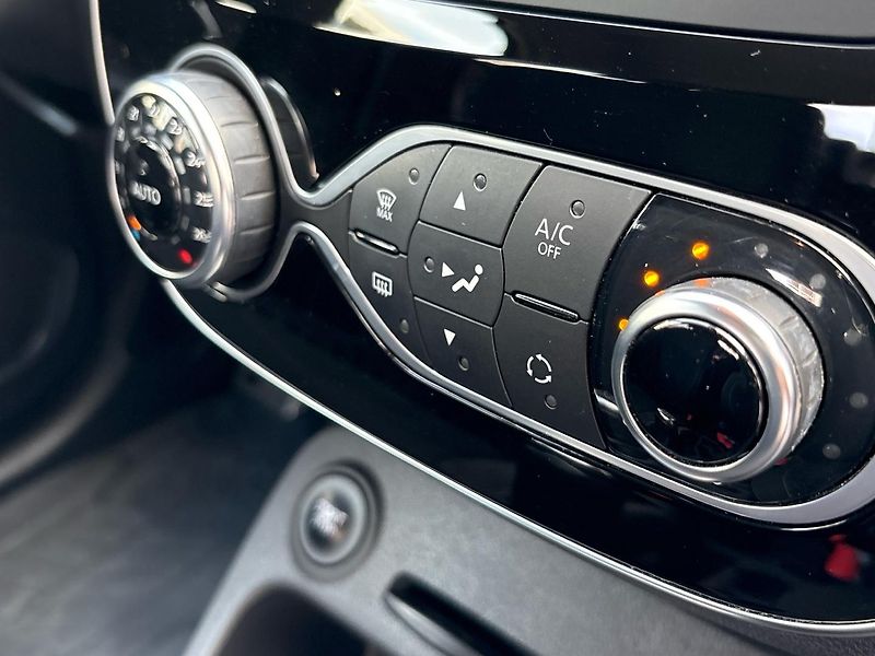 Renault Captur (2019) LIMITED MAN6, ČR - fotka 20 z 46