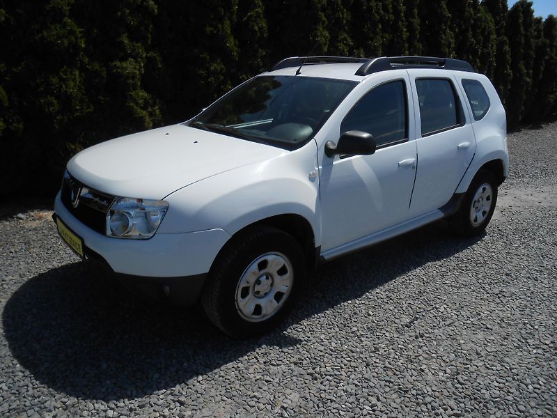 Dacia Duster 1.5DCi, KLIMA, Tažné!! - fotka 3 z 32