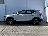 Volvo XC40 Momentum Pro T3 FWD 120kW - náhled 8