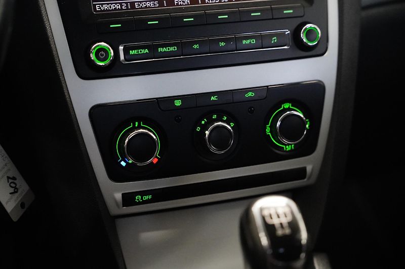 Škoda Octavia - fotka 16 z 20
